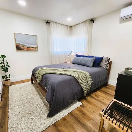 Gorgeous Newly Remodeled House Near Beach/disneyland *