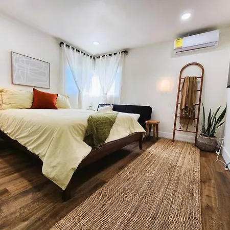 Holiday home Gorgeous Newly Remodeled House Near Beach/disneyland *