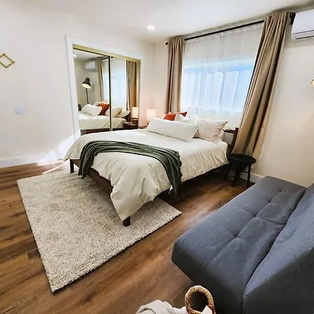 Holiday home Gorgeous Newly Remodeled House Near Beach/disneyland Garden Grove