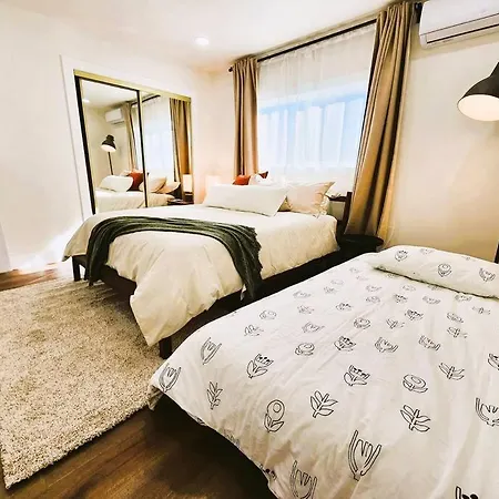 Holiday home Gorgeous Newly Remodeled House Near Beach/disneyland *